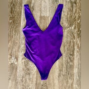 ARITZIA-Babaton Purple Contour Bodysuit